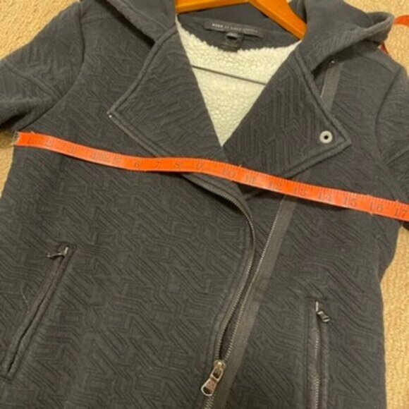 Marc by Marc Jacobs Cleo Quilted Fleece-Lined Jacket Black – S - Picture 15 of 15